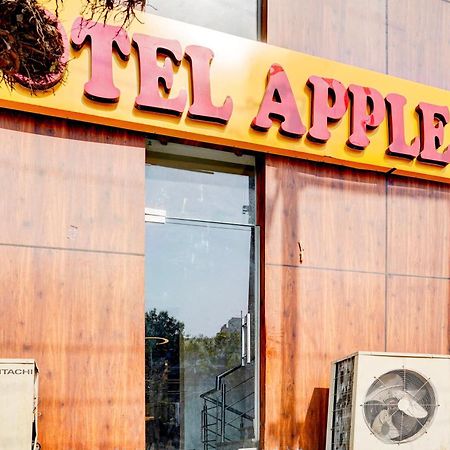 Collection O Apple Tree Hotel Noida Eksteriør billede